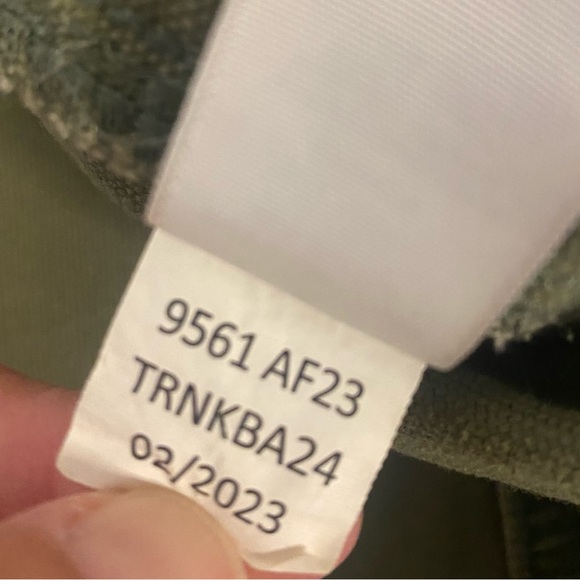 Aeropostale Utility Cargo Army Green Pants Woman’s Size Small - Picture 7 of 10